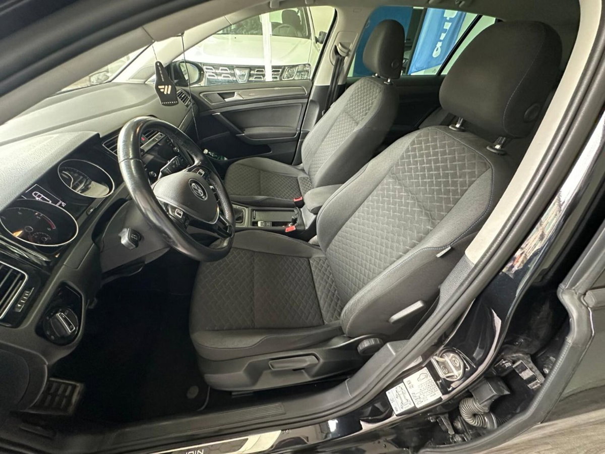 Volkswagen Golf 1.6 TDI 115 CV 5p. Highline BlueMotion Technology (9)
