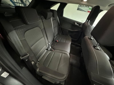 Ford Kuga 1.5 EcoBoost 120 CV 2WD (11)