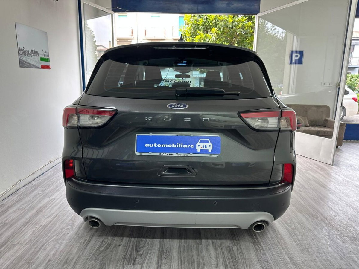 Ford Kuga 1.5 EcoBoost 120 CV 2WD (7)