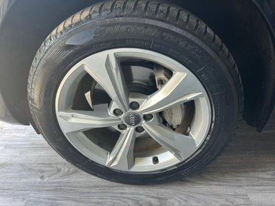 Audi Q5 40 TDI quattro Business Sport (19)