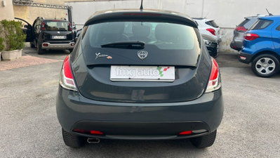 Lancia Ypsilon 1.2 69 CV 5 porte GPL Ecochic Gold (5)