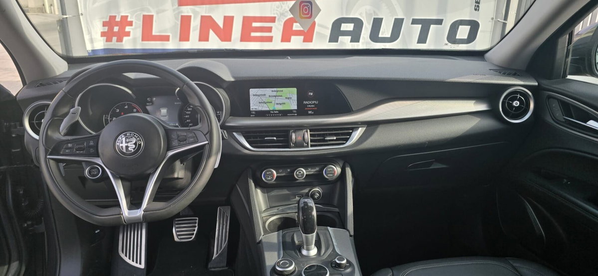 Alfa Romeo Stelvio Stelvio 2.2 Turbodiesel 190 CV AT8 RWD Executive (4)