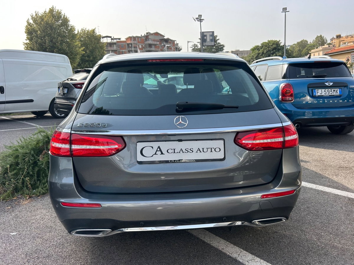 Mercedes-Benz Classe E Station Wagon 220 d 4Matic Auto Exclusive (4)