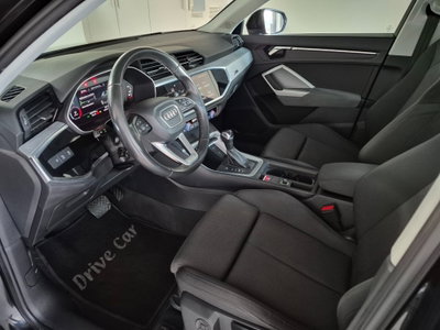 Audi Q3 35 TDI quattro S tronic Business (11)