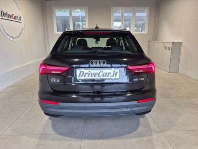 Audi Q3 35 TDI quattro S tronic Business (9)