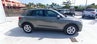 Audi Q3 35 TDI quattro S tronic Business (11)
