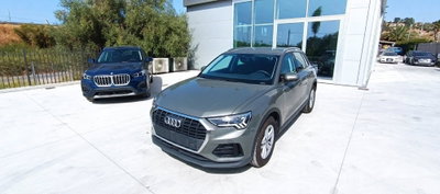 Audi Q3 35 TDI quattro S tronic Business (4)