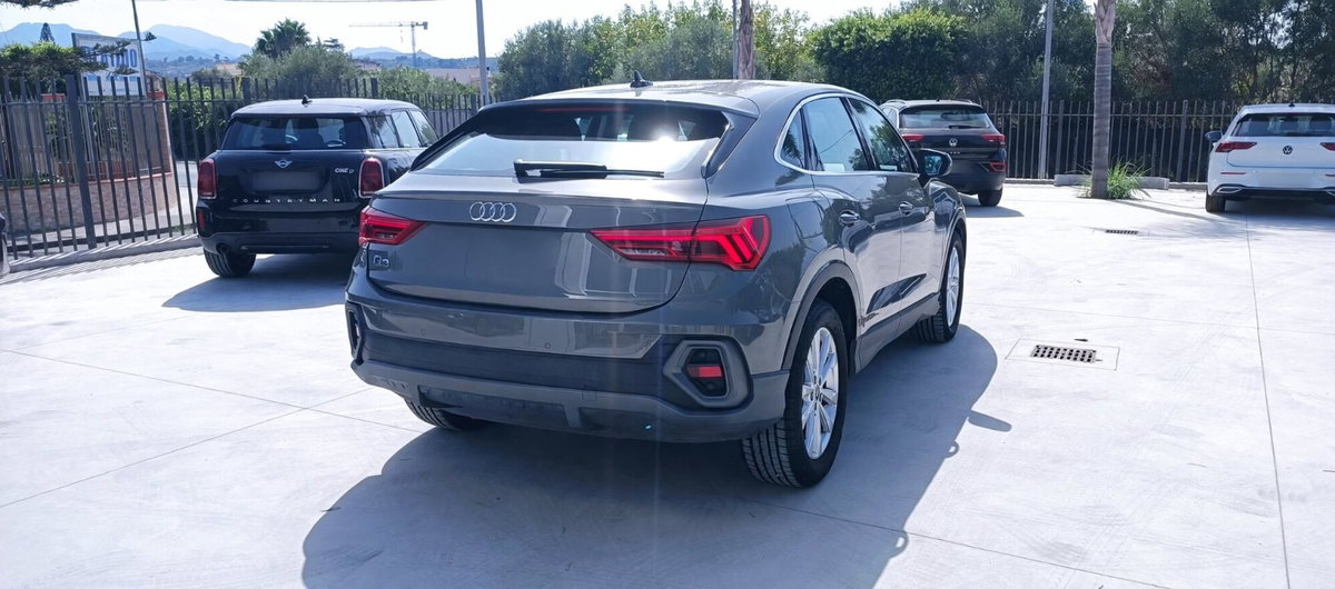 Audi Q3 Sportback 35 TDI quattro S tronic Business Plus (7)
