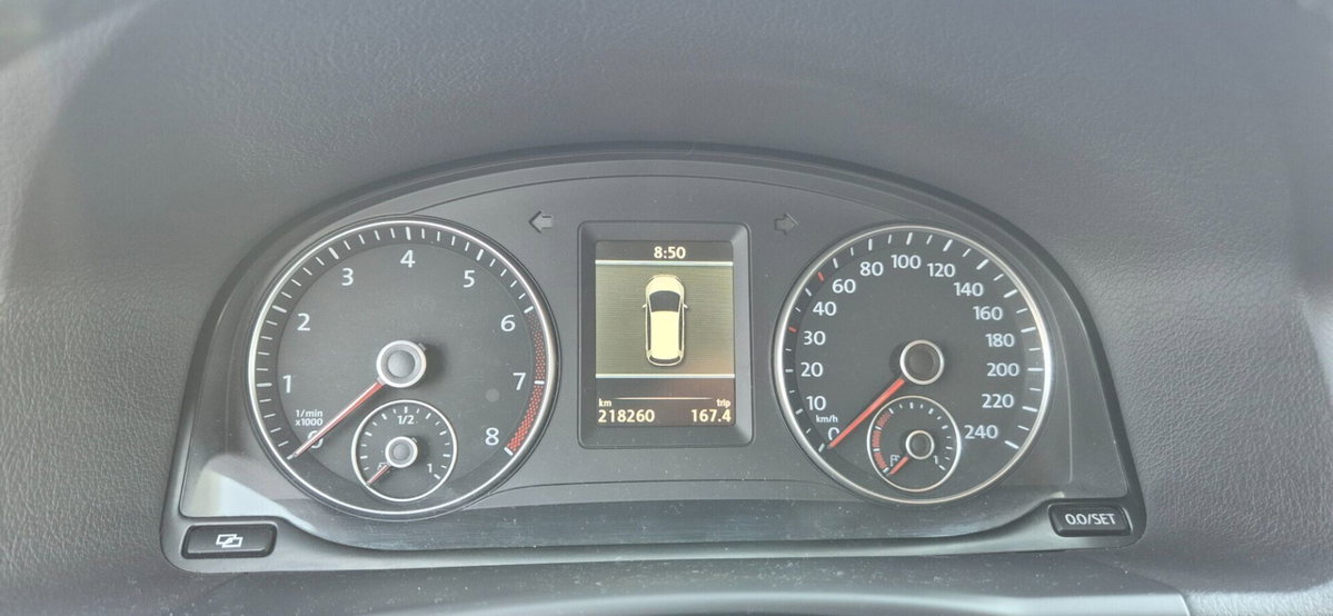 Volkswagen Touran 1.4 TSI Highline EcoFuel (11)