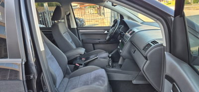 Volkswagen Touran 1.4 TSI Highline EcoFuel (6)