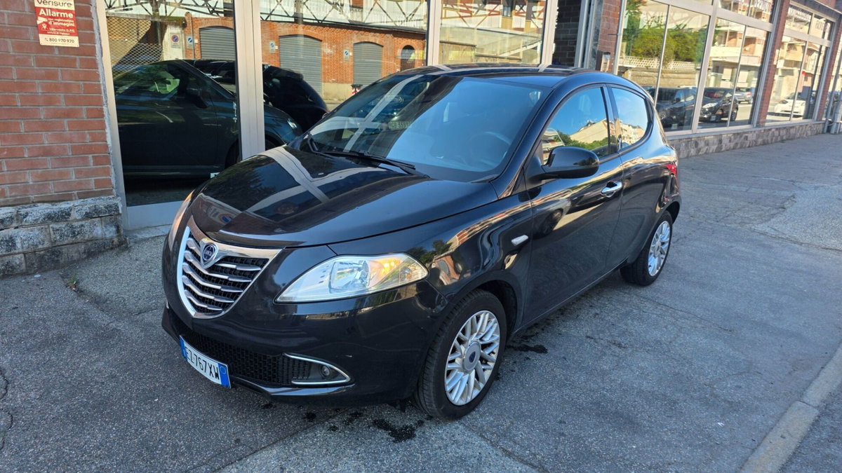 Lancia Ypsilon 1.3 MJT 16V 95 CV 5 porte S&S Gold