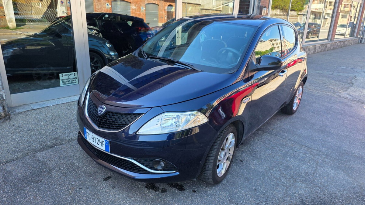 Lancia Ypsilon 1.3 MJT 16V 95 CV 5 porte S&S Opening Edition