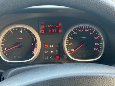 Dacia Duster 1.5 dCi 110CV 4x2 Lauréate (8)