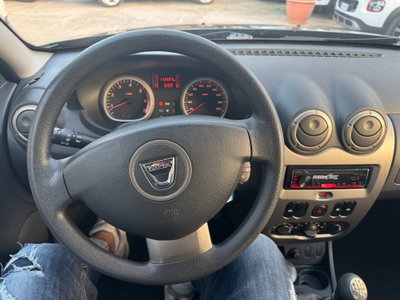 Dacia Duster 1.5 dCi 110CV 4x2 Lauréate (9)