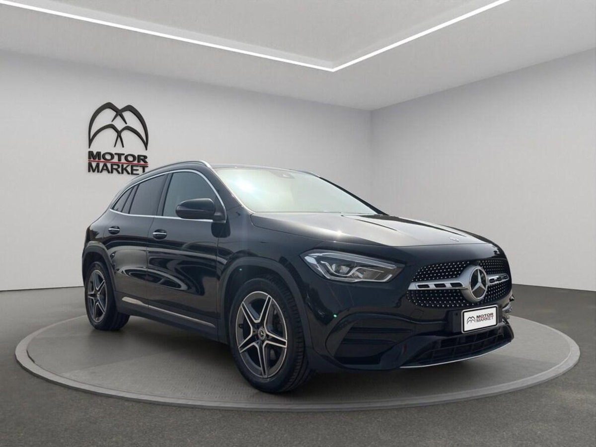 Mercedes-Benz GLA SUV 200 d Automatic Premium (3)