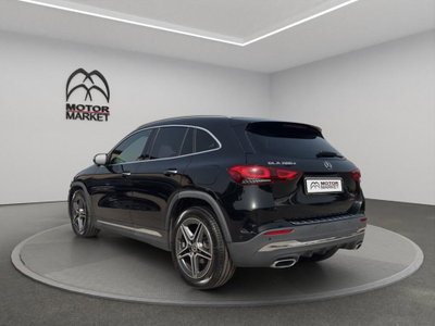Mercedes-Benz GLA SUV 200 d Automatic Premium (8)