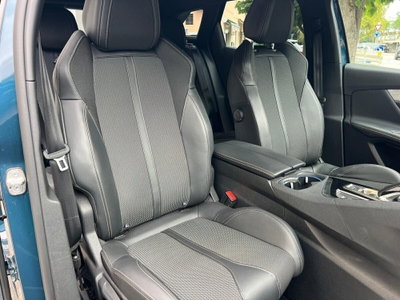Peugeot 3008 BlueHDi 130 S&S EAT8 GT Pack (16)