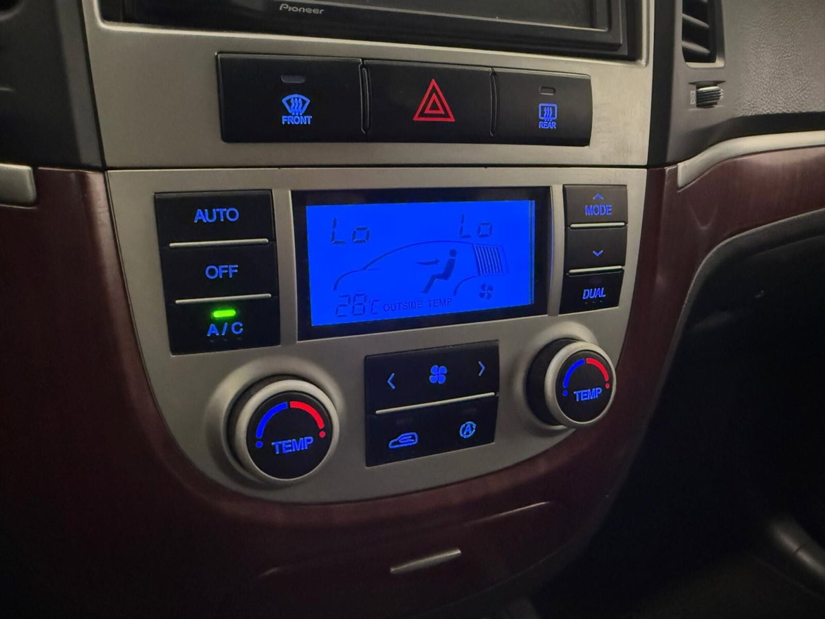 Hyundai Santa Fe 2.2 CRDi VGT Dynamic Sun 5 p.ti (15)