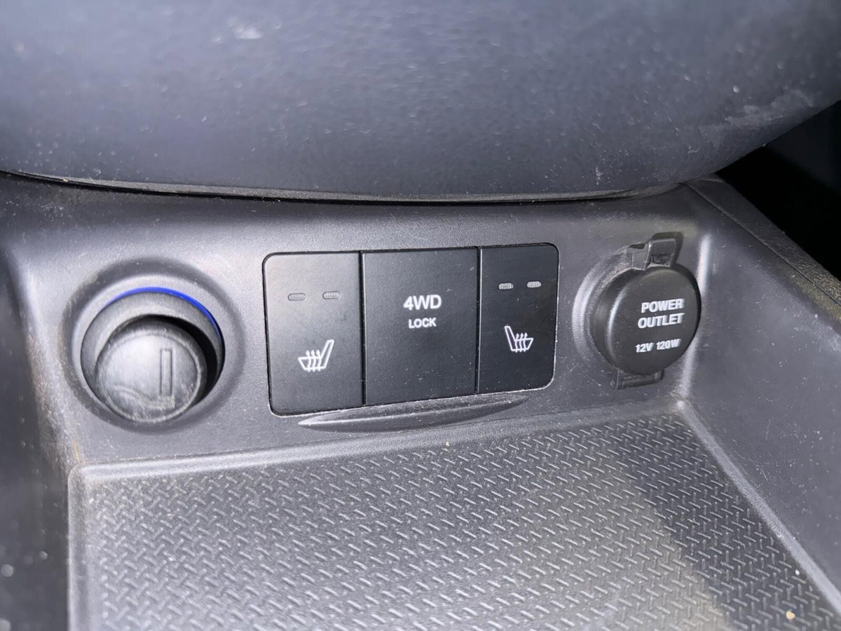 Hyundai Santa Fe 2.2 CRDi VGT Dynamic Sun 5 p.ti (16)