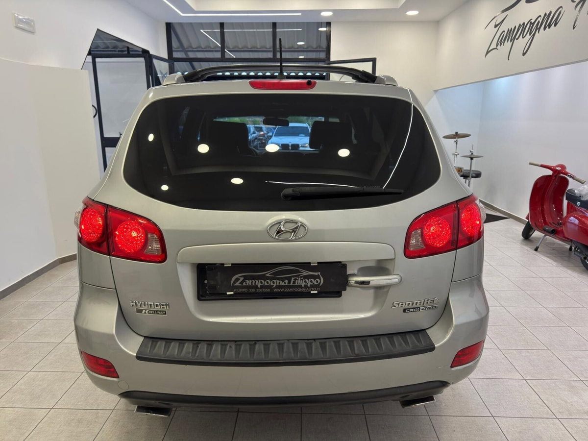 Hyundai Santa Fe 2.2 CRDi VGT Dynamic Sun 5 p.ti (4)