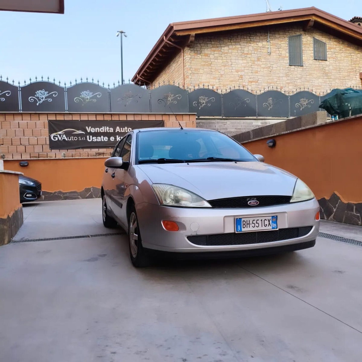 Ford Focus 1.6i 16V cat 5p. Ghia