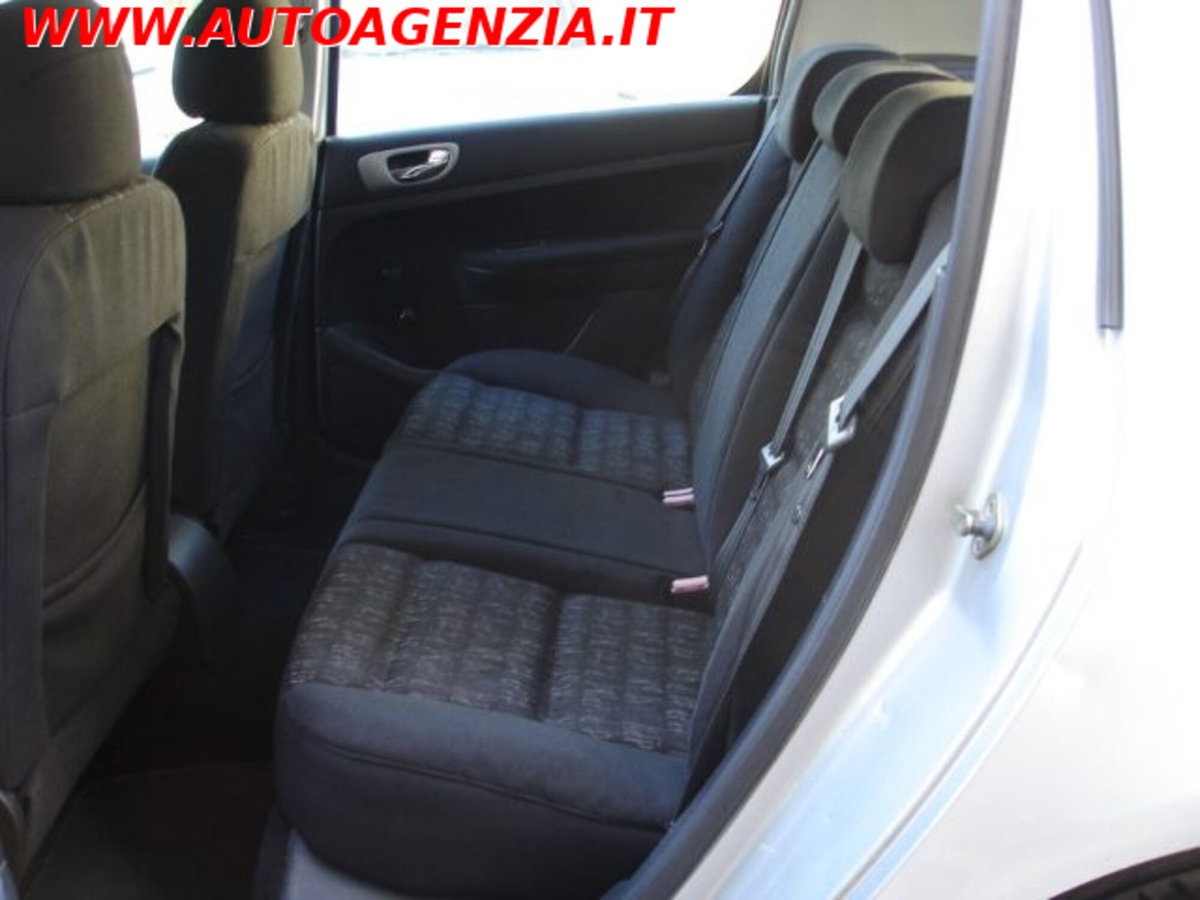 Peugeot 307 16V HDi 110CV 5p. HDI Clima (10)