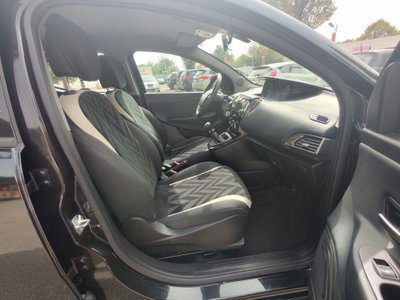 Lancia Ypsilon 1.2 69 CV 5 porte Silver (14)
