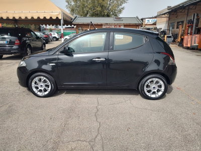 Lancia Ypsilon 1.2 69 CV 5 porte Silver (7)