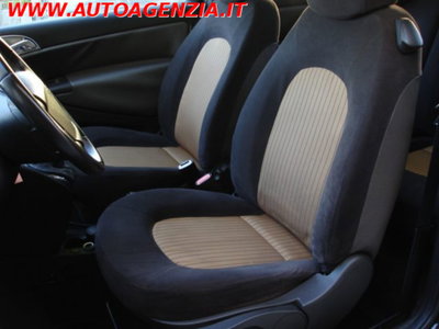Lancia Ypsilon 1.4 Diva Ecochic GPL (9)