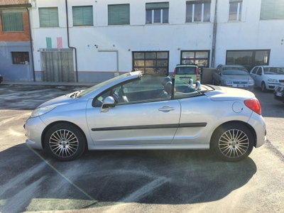 Peugeot 207 Cabrio HDi 110CV CC Féline (2)