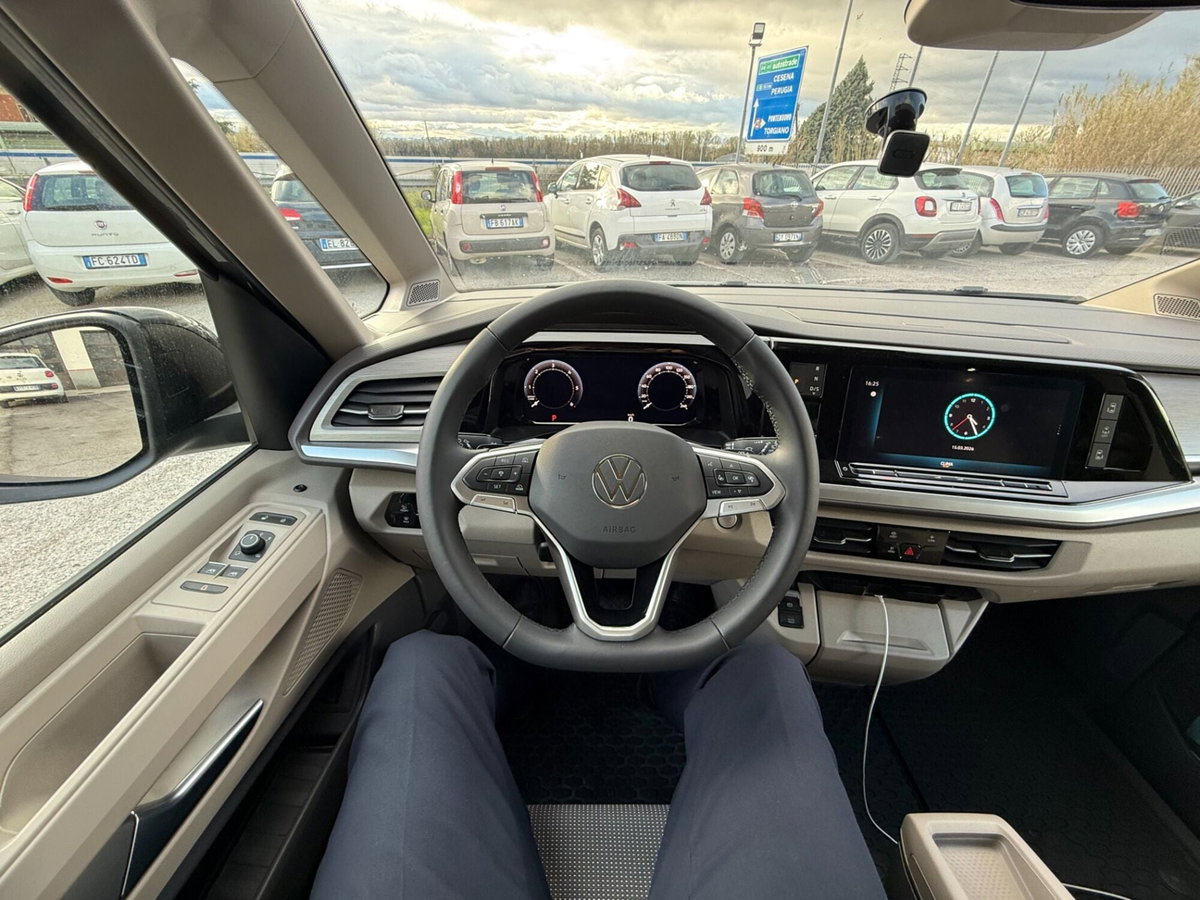 Volkswagen Multivan 2.0 tdi Style 150cv dsg 7p.ti (10)