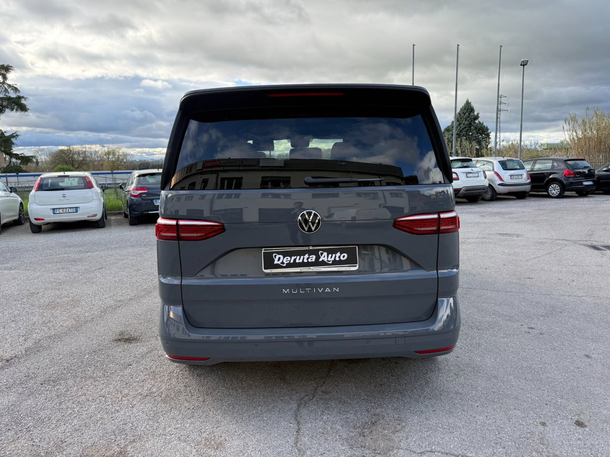 Volkswagen Multivan 2.0 tdi Style 150cv dsg 7p.ti (4)