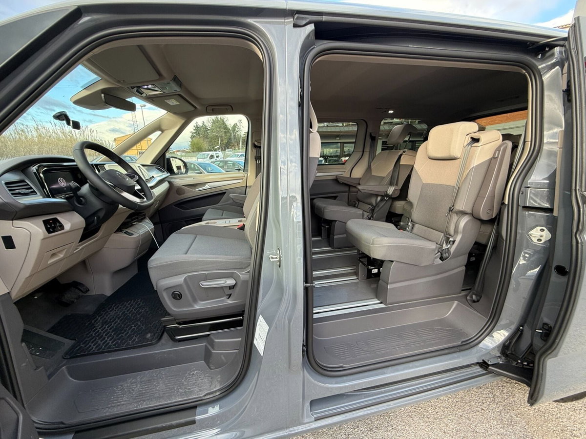Volkswagen Multivan 2.0 tdi Style 150cv dsg 7p.ti (9)