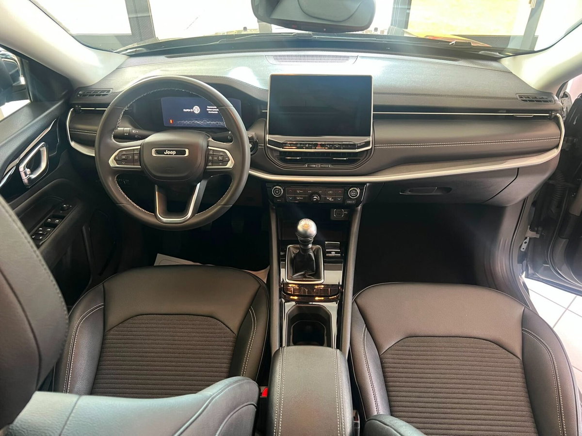 Jeep Compass 1.6 Multijet II 2WD Longitude (13)