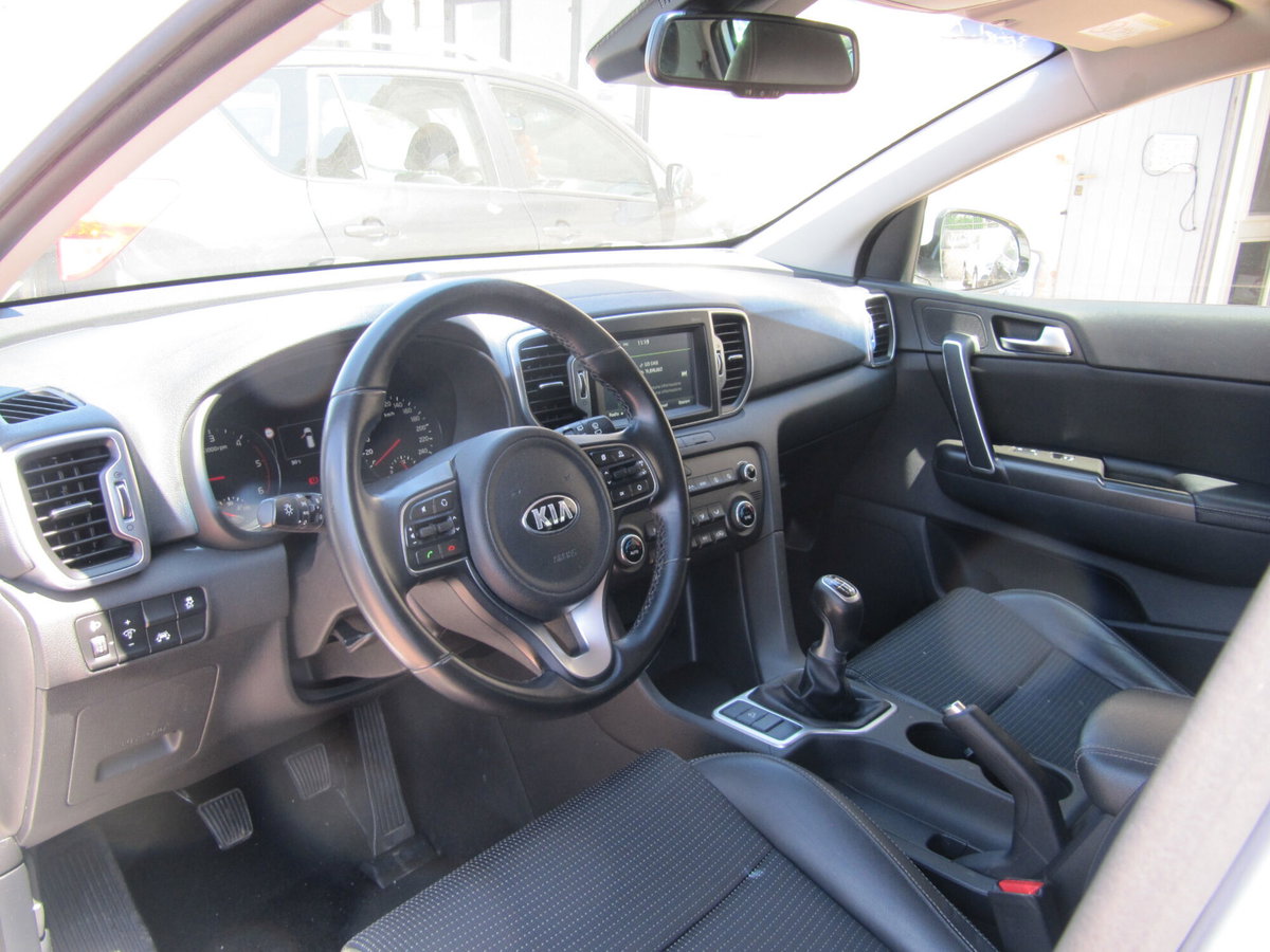 Kia Sportage 1.7 CRDI 2WD Class (11)