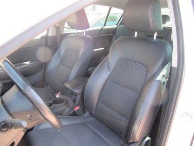 Kia Sportage 1.7 CRDI 2WD Class (13)