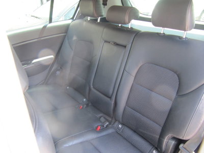 Kia Sportage 1.7 CRDI 2WD Class (17)