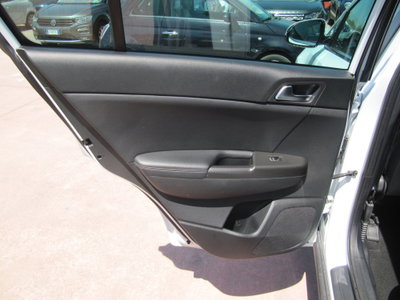 Kia Sportage 1.7 CRDI 2WD Class (18)