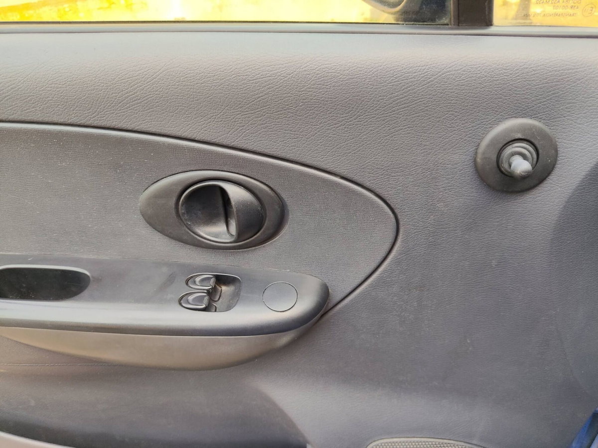 Chevrolet Matiz 1000 SE Energy (12)