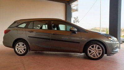 Opel Astra Station Wagon 1.6 CDTi 110CV Start&Stop Sports Business (4)