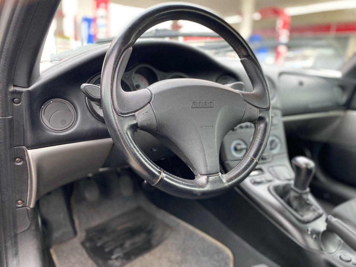 Fiat barchetta 1.8 16V (2)