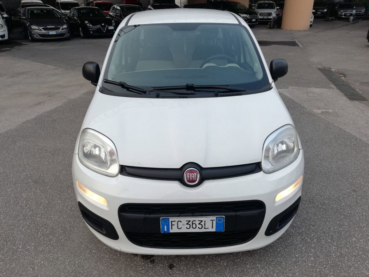 Fiat Panda 1.3 MJT 95 CV S&S Lounge (2)