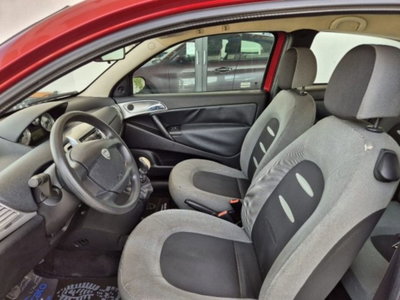 Lancia Ypsilon 1.2 Argento (4)
