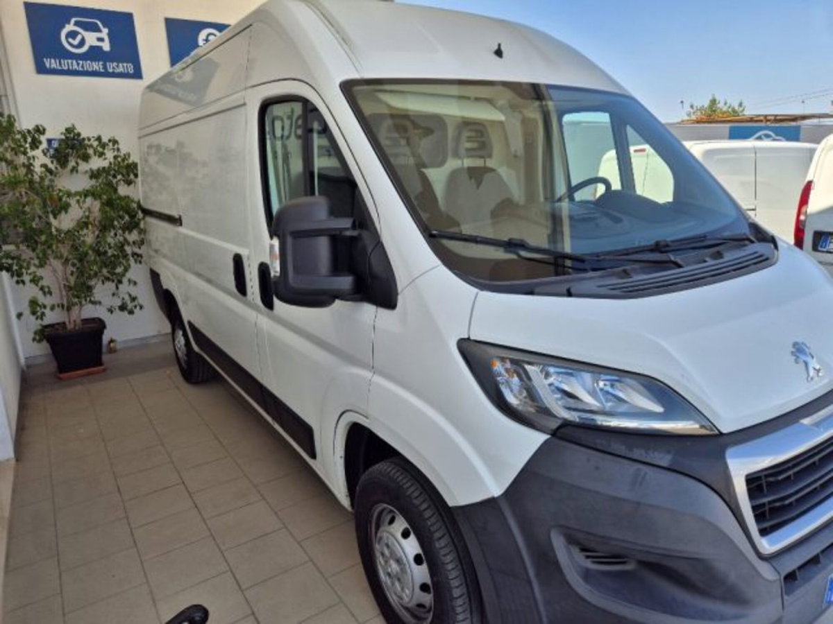 Peugeot Boxer Furgone 330 2.0 BlueHDi 130CV PC-TN Furgone (3)
