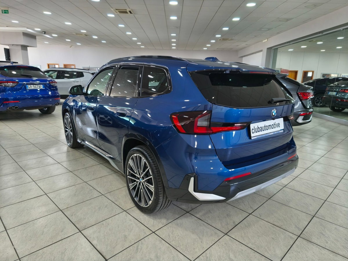 BMW X1 sDrive 18d xLine (6)