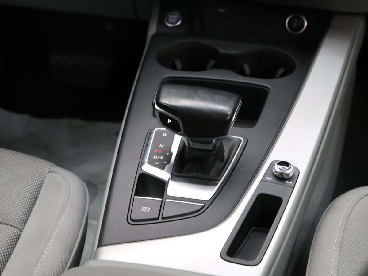 Audi A4 Allroad 40 TDI 190 CV S tronic Identity Contrast (13)