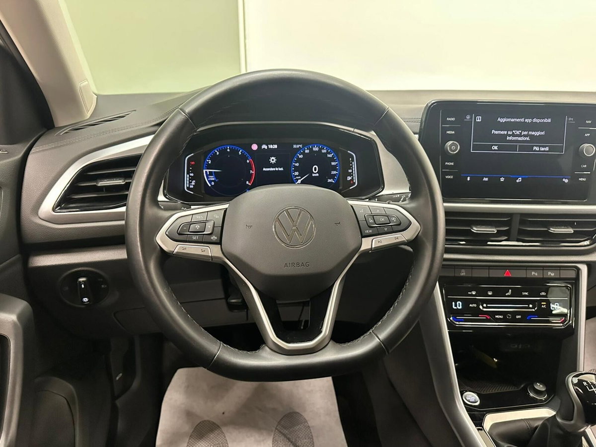 Volkswagen T-Roc 1.5 tsi Edition Plus (14)