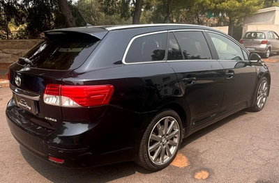 Toyota Avensis Station Wagon 2.2 D-Cat aut. Wagon Style Safety (3)