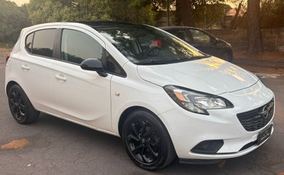 Opel Corsa 1.2 5 porte b-Color usata