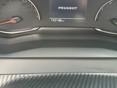 Peugeot 2008 BlueHDi 110 S&S Active Pack (10)